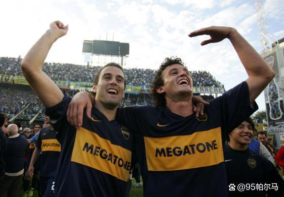 情投意合团队配合默契！瞬间斩获胜利