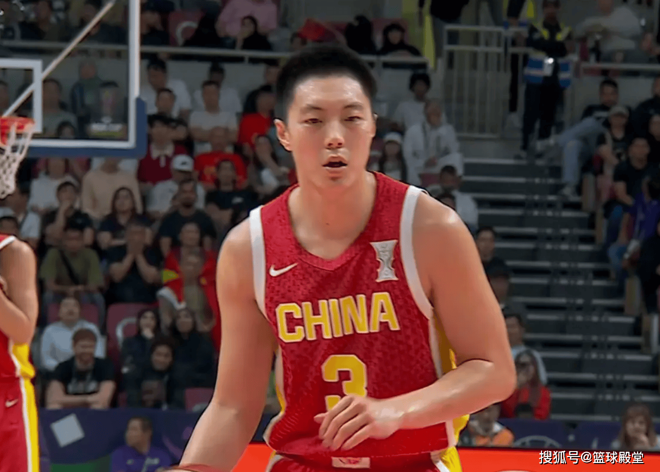 广东宏远CBA战胜福建男篮胡明轩关键得分的简单介绍